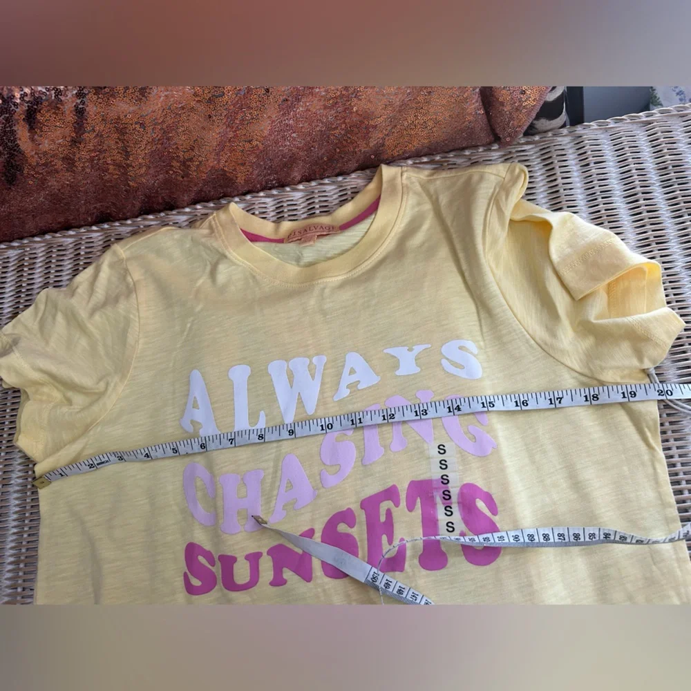 PJ Salvage That's Bananas short sleeve tee Always Chasing Sunsets size small #58